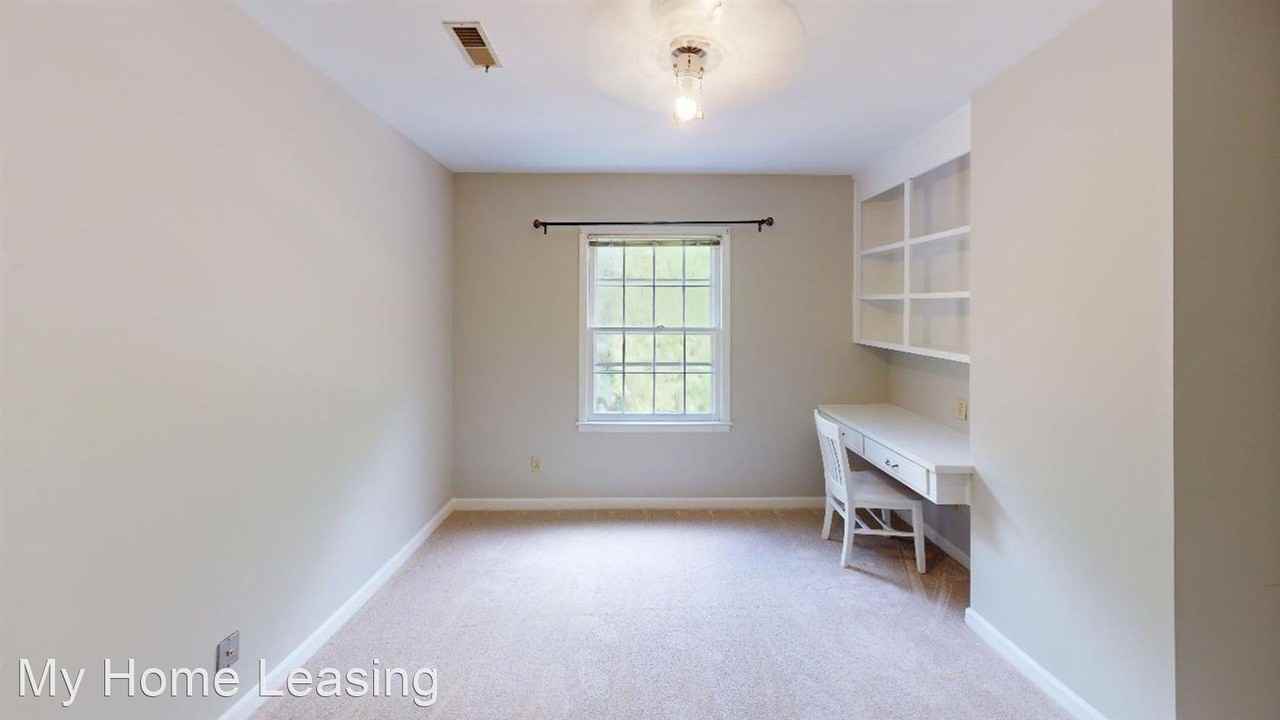 6619 Bunker Hill Cir - Photo 2 of 16