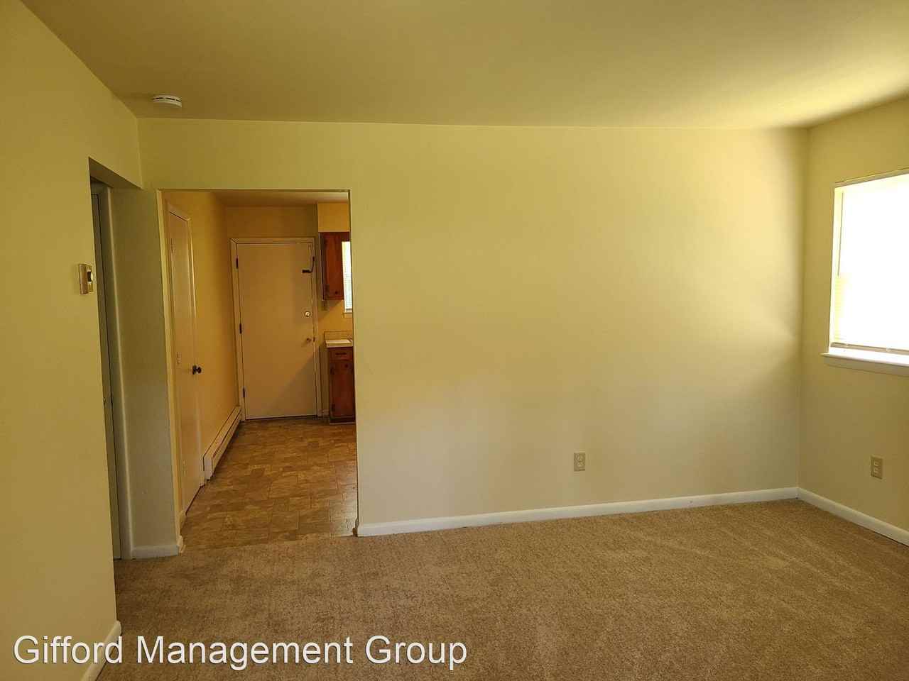 1851 Parkview Ave - Photo 3 of 12