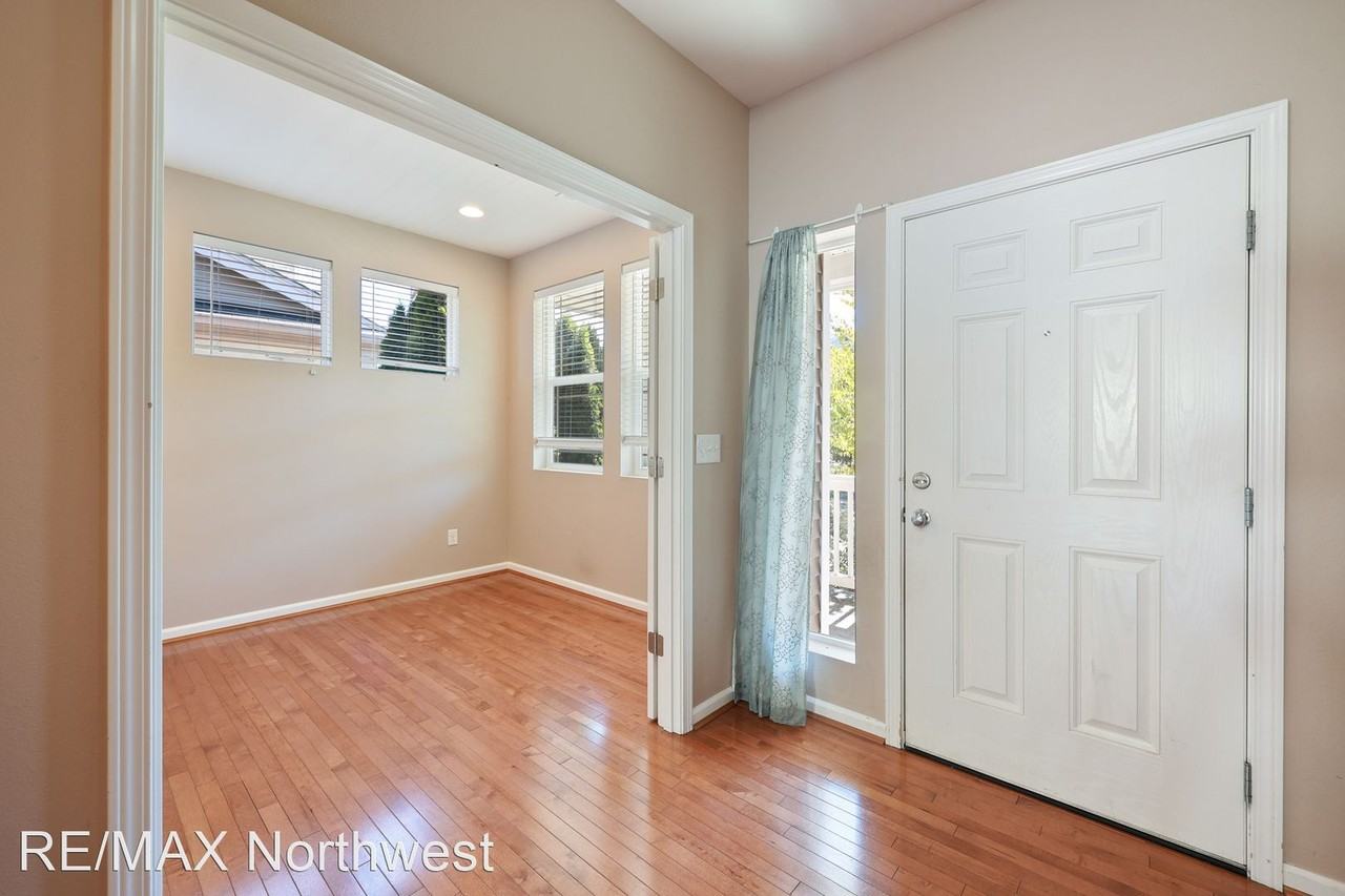 1690 Anthem Ln Sw - Photo 3 of 27