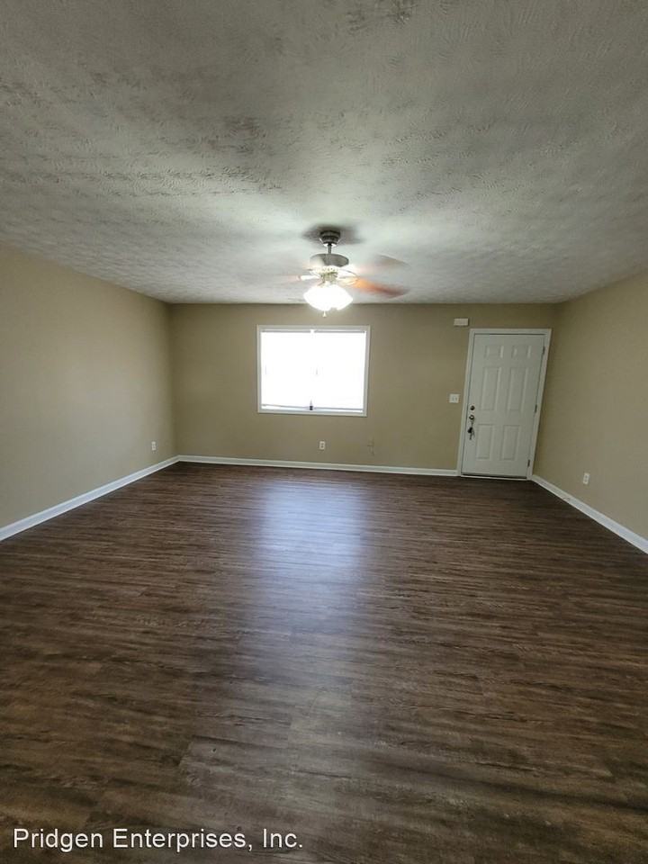 Old Elberton Rd 1308-1316 - Photo 2 of 11