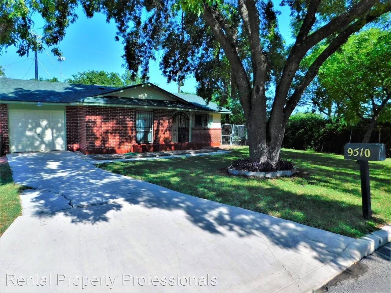 9510 Moraga - Photo 3 of 17