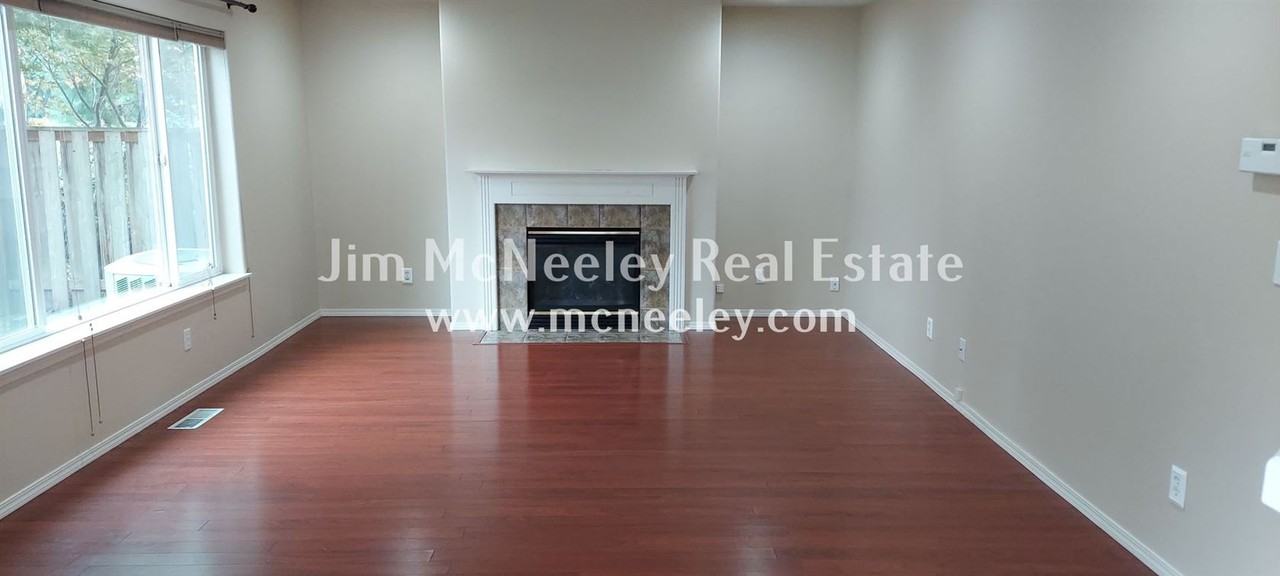 2990 Ne 14th Ave - Photo 2 of 20