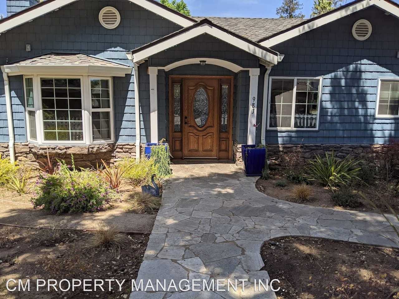 983 Dolores Ave - Photo 2 of 21