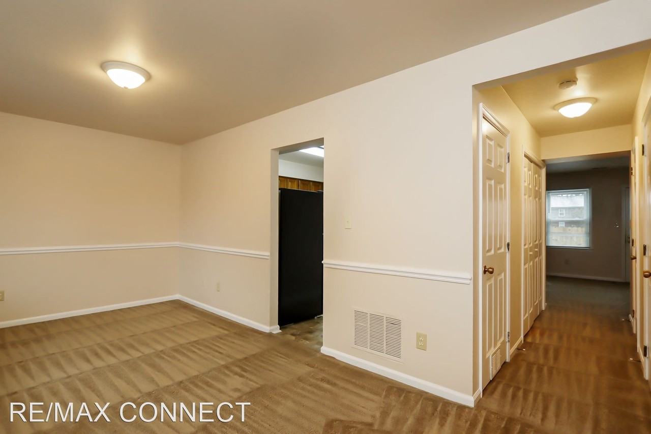 76 Charles Parish Dr - Photo 2 of 17