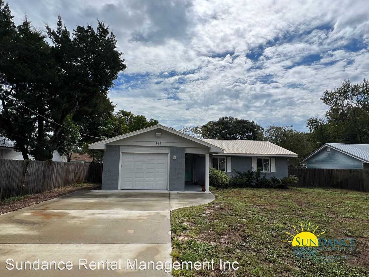 317 Woodland Ave - Photo 2 of 19