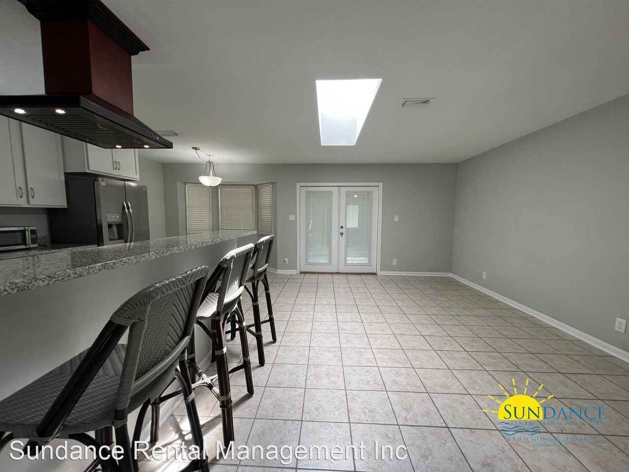 317 Woodland Ave - Photo 3 of 19