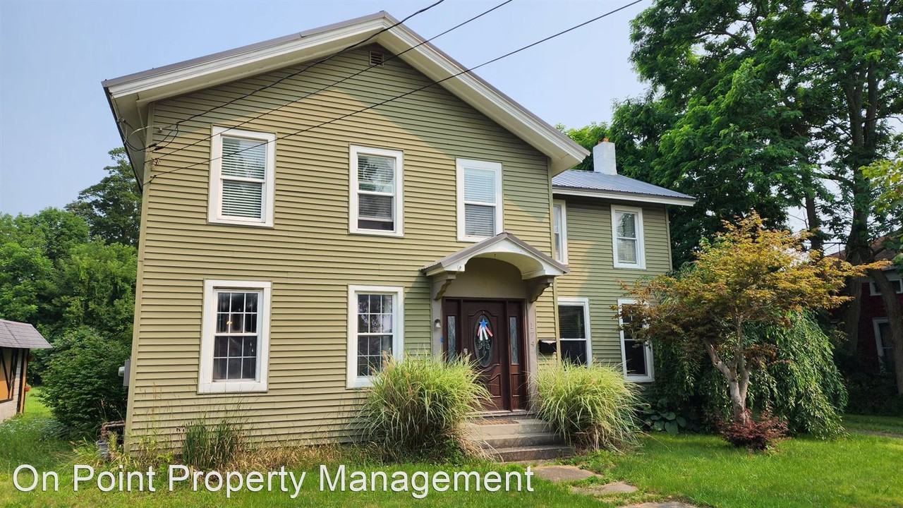 174 Main St - Photo 2 of 38