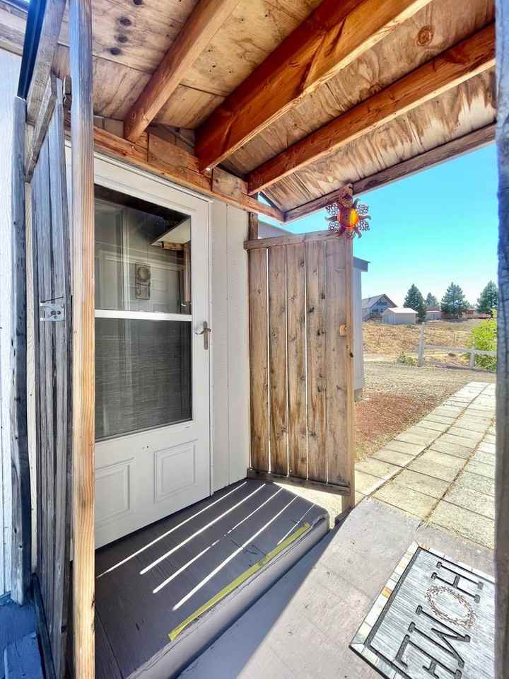 231 Melton Ln - Photo 3 of 13