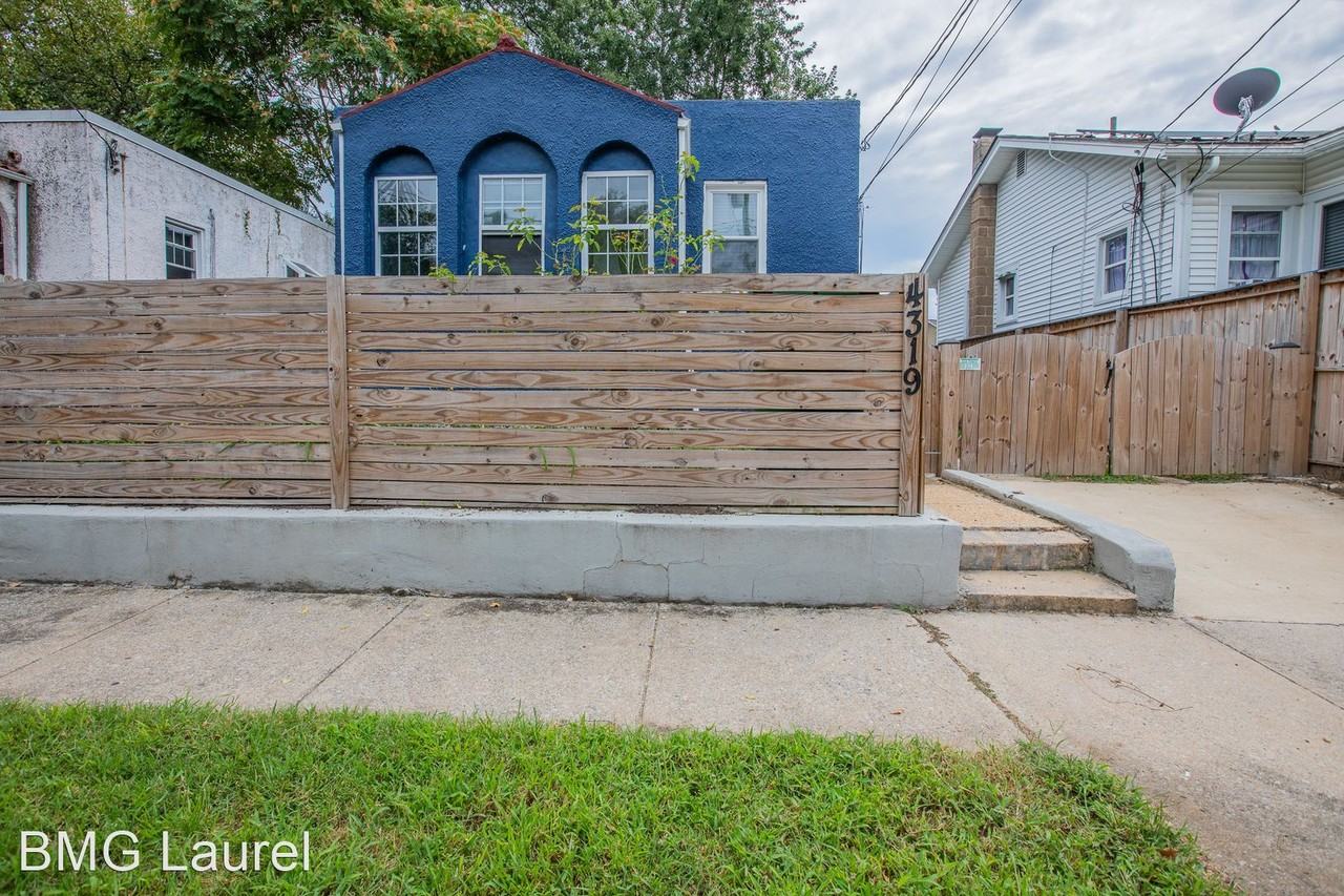 4319 Monroe St - Photo 2 of 30