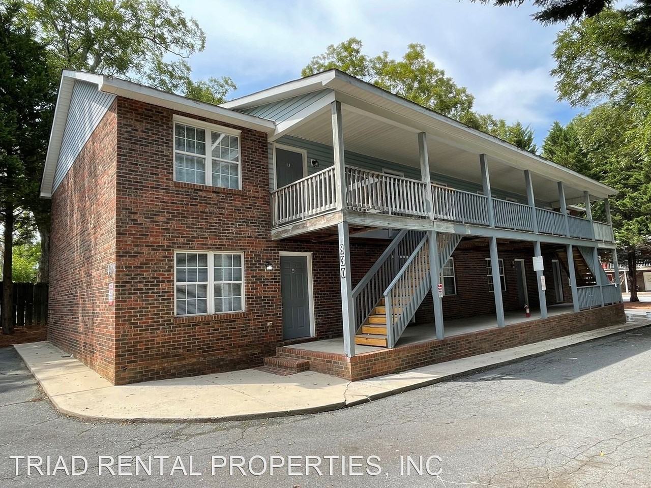 120 A-B N. MCCRARY ST/118 A-K N MCCRARY ST/830 A-H SUNSET AVE - Photo 2 of 24