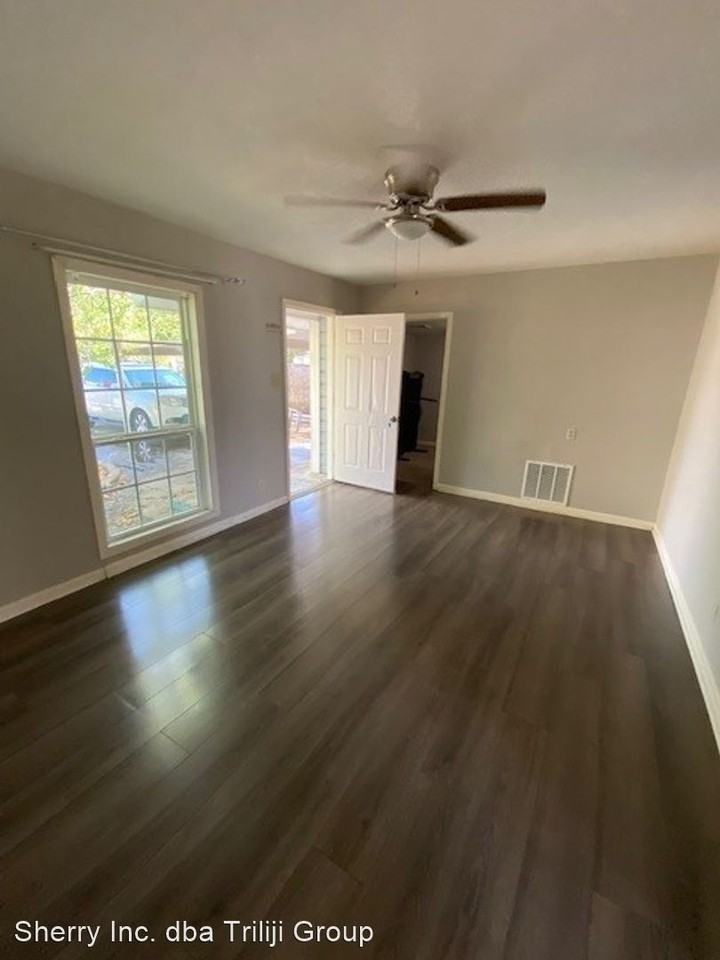 3520 Bagby Ave - Photo 2 of 5