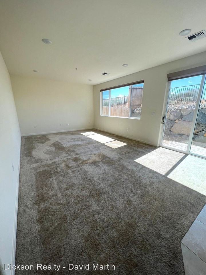 4802 Black Falcon Way - Photo 2 of 24