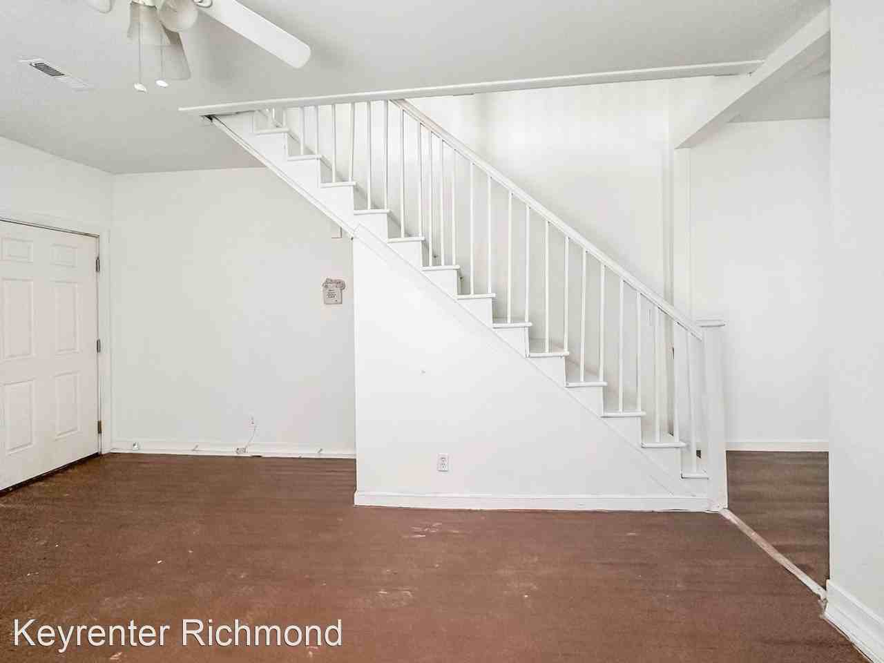 14 E 12th St - Photo 3 of 9