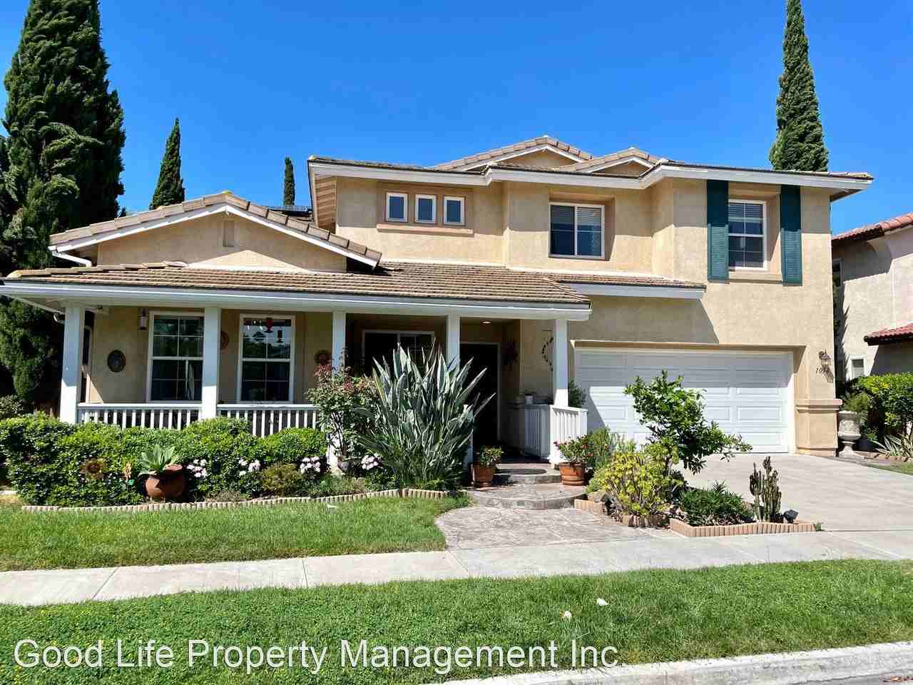 1056 Strawberry Valley Dr - Photo 2 of 23