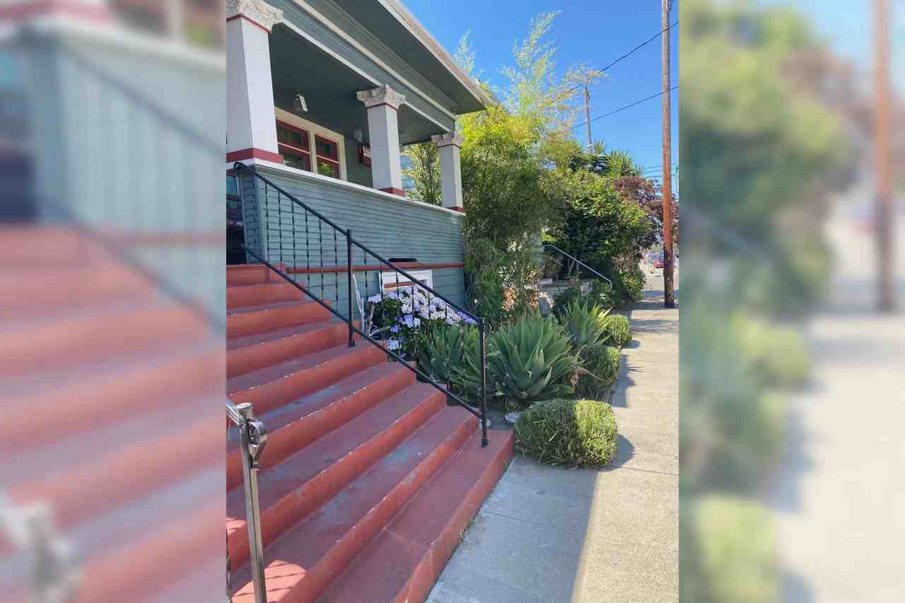 4017 West St - Photo 2 of 26