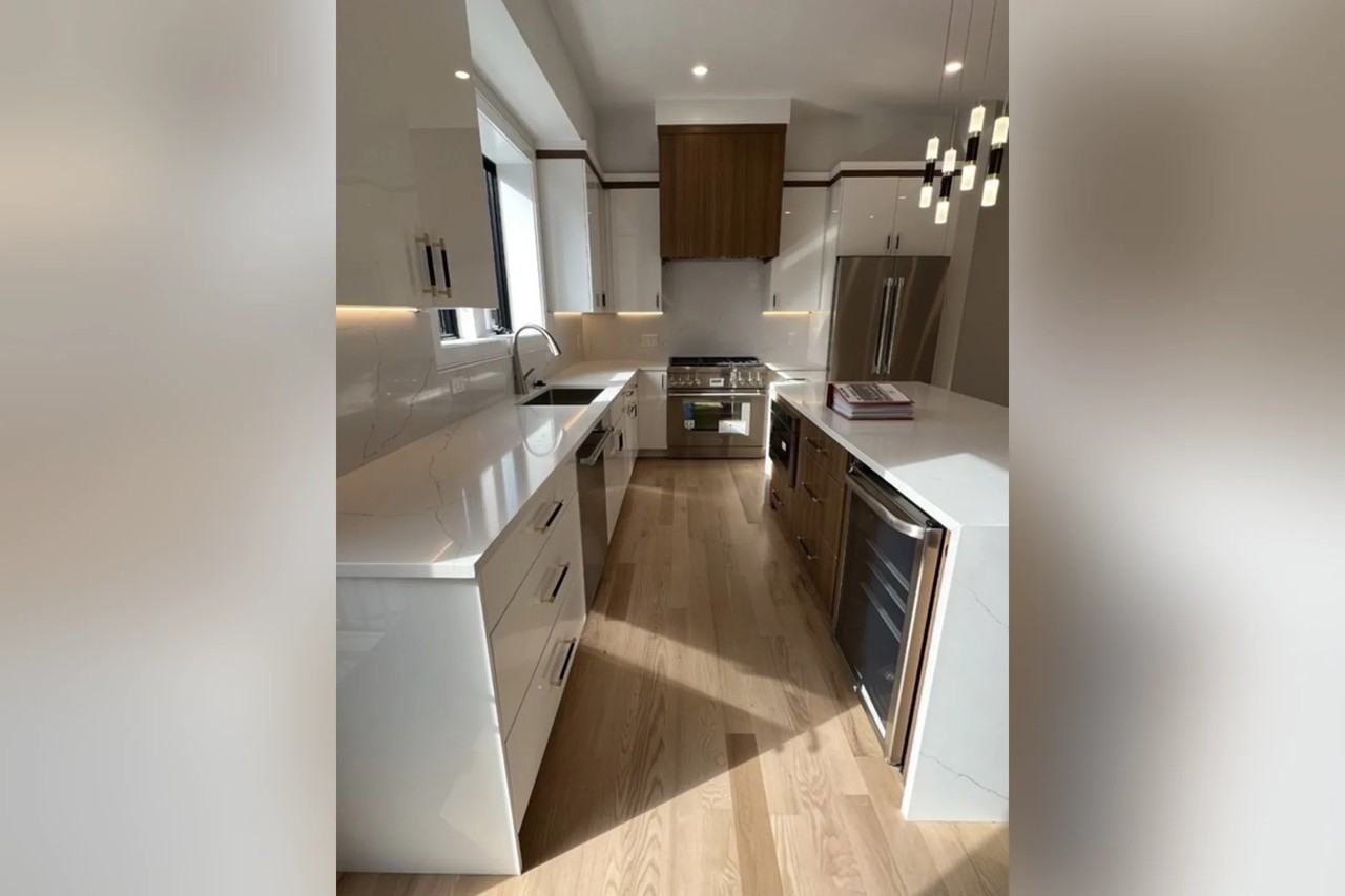 10 Josselyn Pl - Photo 3 of 8