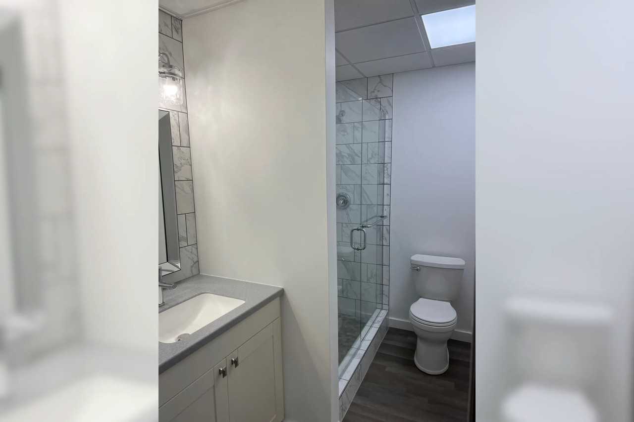607 N 4th St - Photo 3 of 8