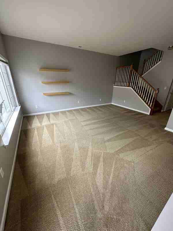 23057 Fairlane Blvd - Photo 3 of 16