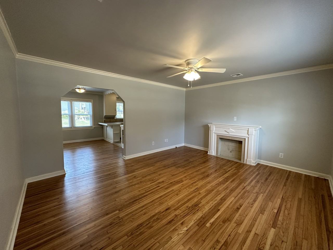 1240 S Darlington Ave - Photo 2 of 17