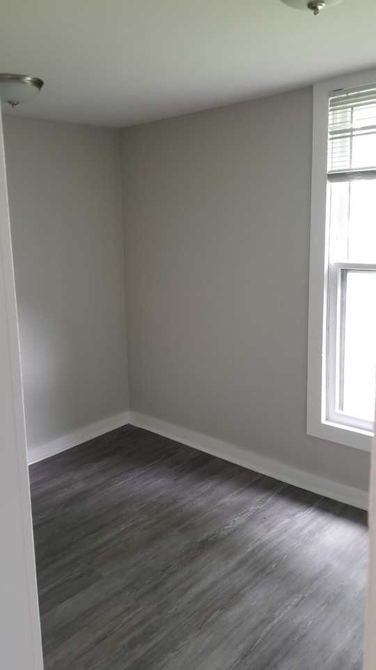 3001 Delaware Ave - Photo 3 of 12