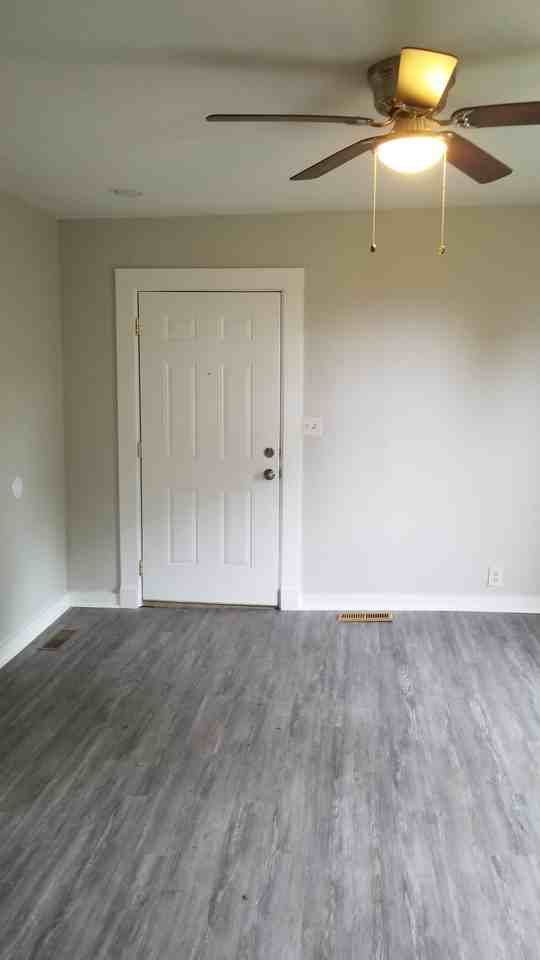 3001 Delaware Ave - Photo 4 of 12