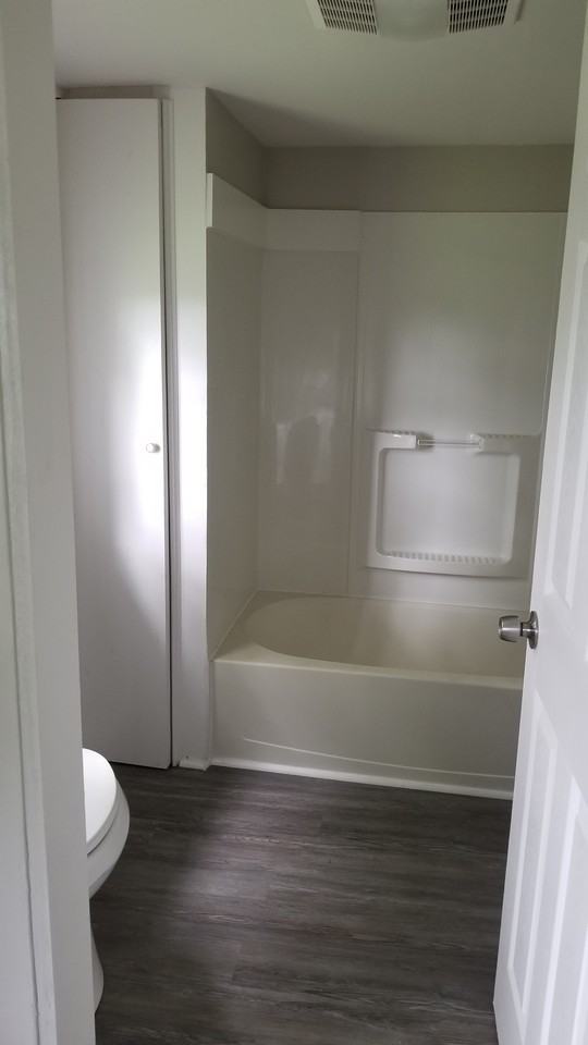 3001 Delaware Ave - Photo 5 of 12