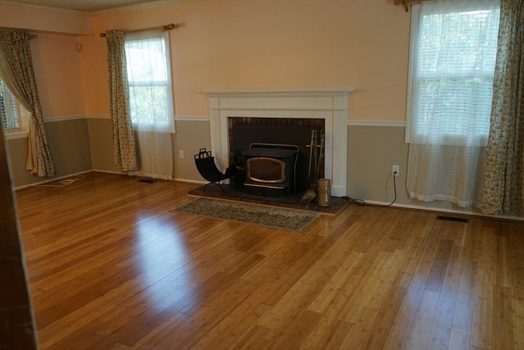 12203 Mount Pleasant Drive - Photo 2 of 11