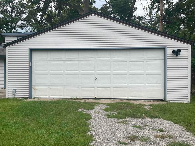 505 Herrick Park Dr - Photo 3 of 10