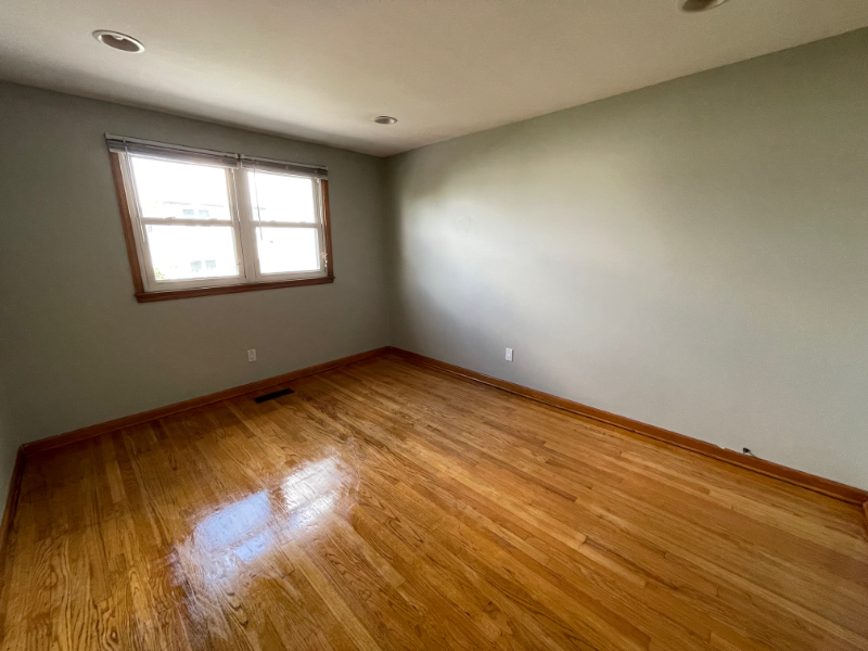 330 Sussex St #2 - Photo 2 of 8