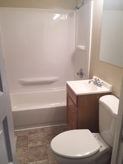 432 S Franklin St #8 - Photo 5 of 9