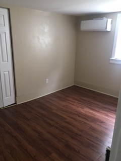 432 S Franklin St #8 - Photo 6 of 9