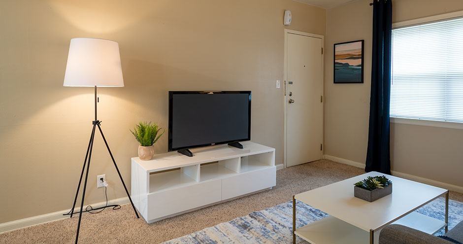 Wakonda Village and Manor - Photo 3 of 30