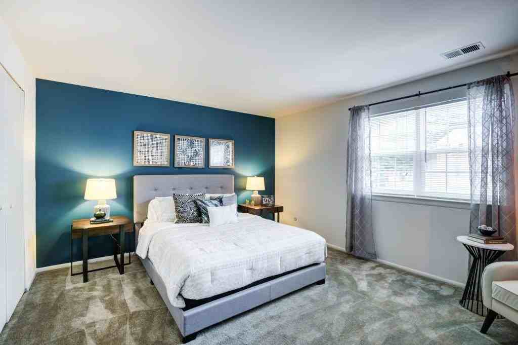 Mapleton Square Apartment Homes - Photo 7 of 20