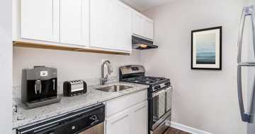 featured image of 2110 Prentiss Dr