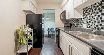 featured image of 6805 Wood Hollow Dr