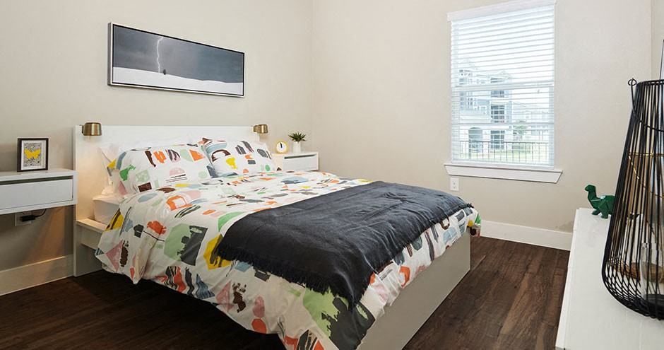 Parallax @ Georgetown Apartments - Photo 7 of 69