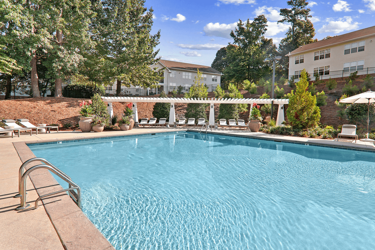 Caveness Farms Apartments - Photo 3 of 50