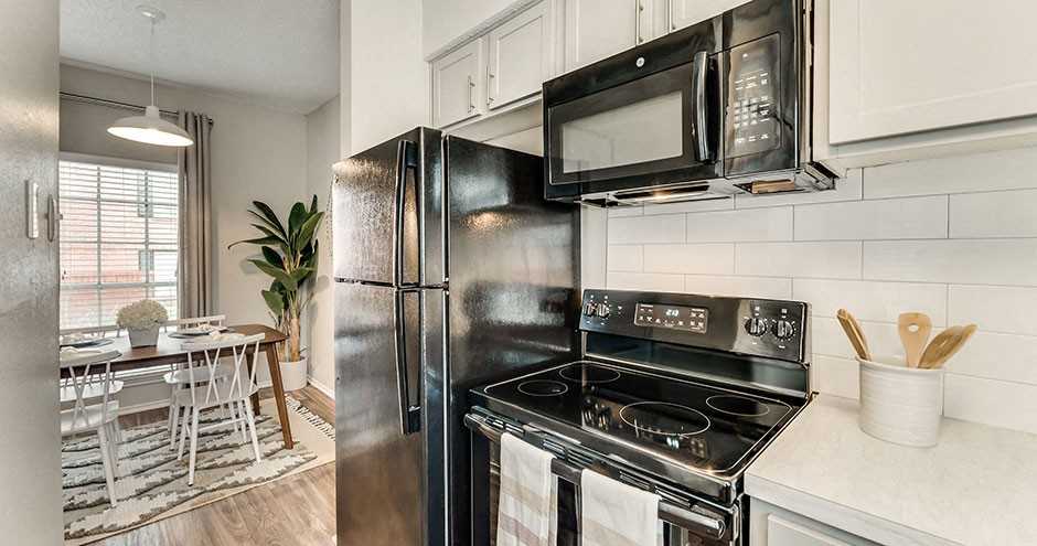 Summers Landing Apartments - Photo 5 of 80