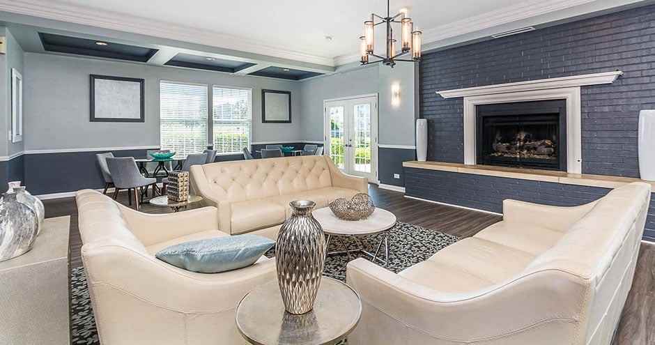 The Meadows Apartments Lakemoor - Photo 5 of 43