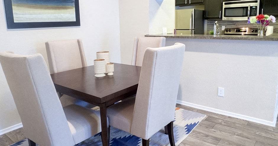 The Versailles Apartments - Photo 6 of 39