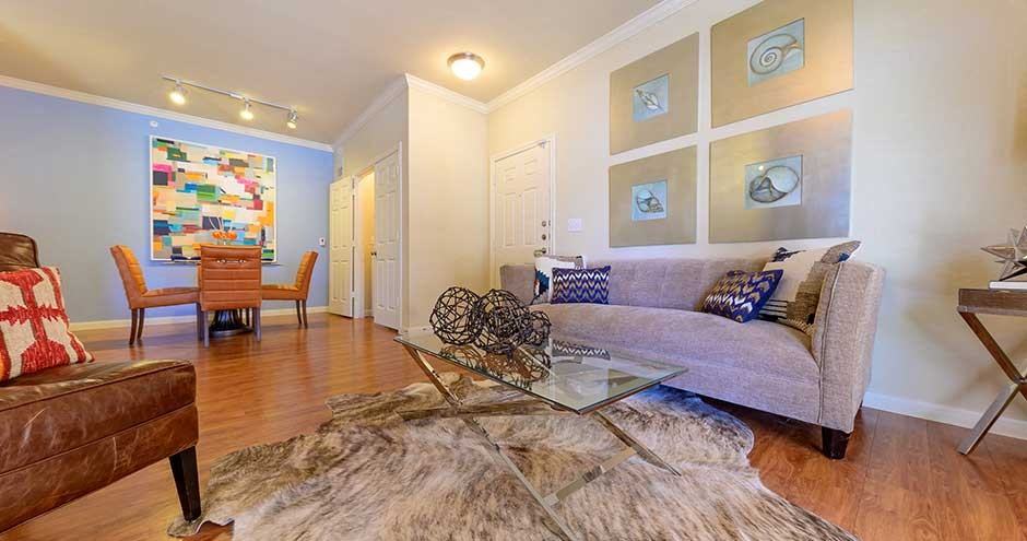 Parkway Grande - Photo 7 of 34