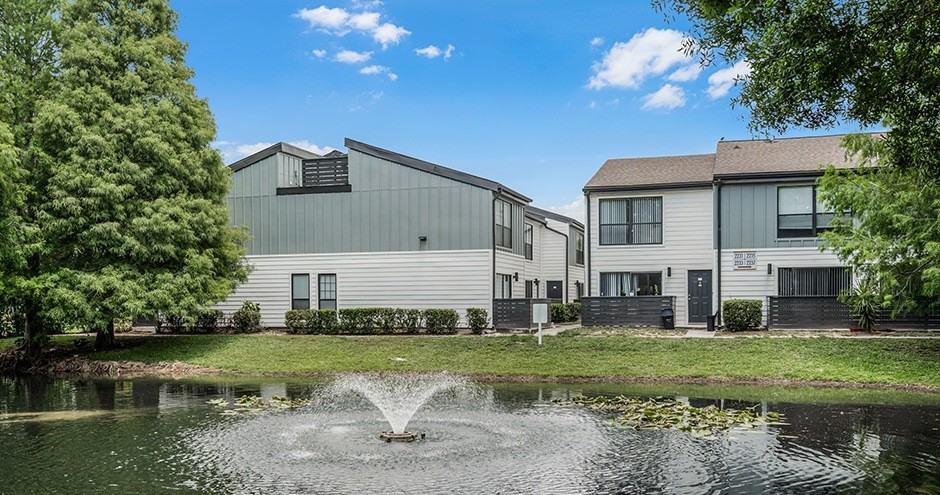 Viridian Apartments - Photo 6 of 52