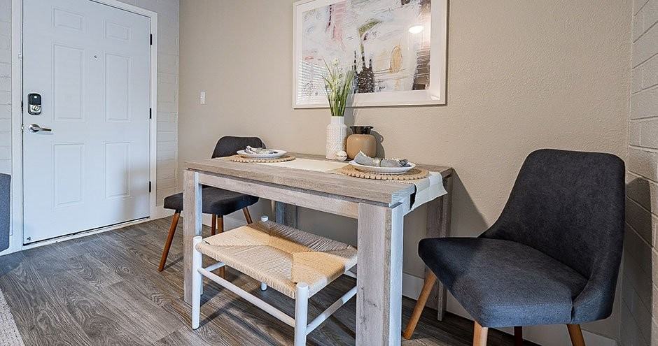 Parq on 5th - Photo 6 of 57