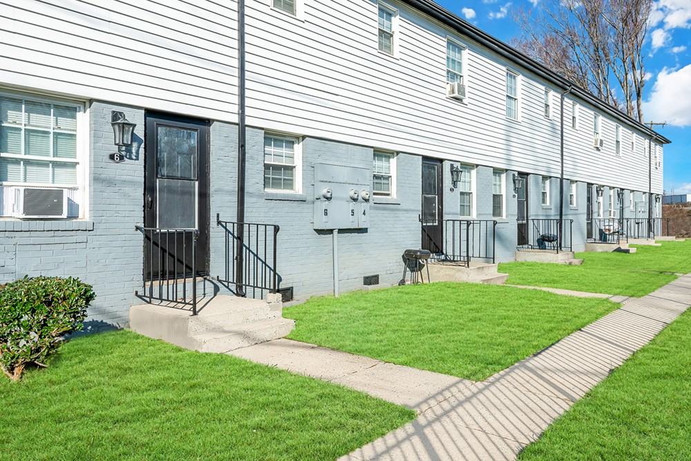 Birch Townhomes - Photo 7 of 49