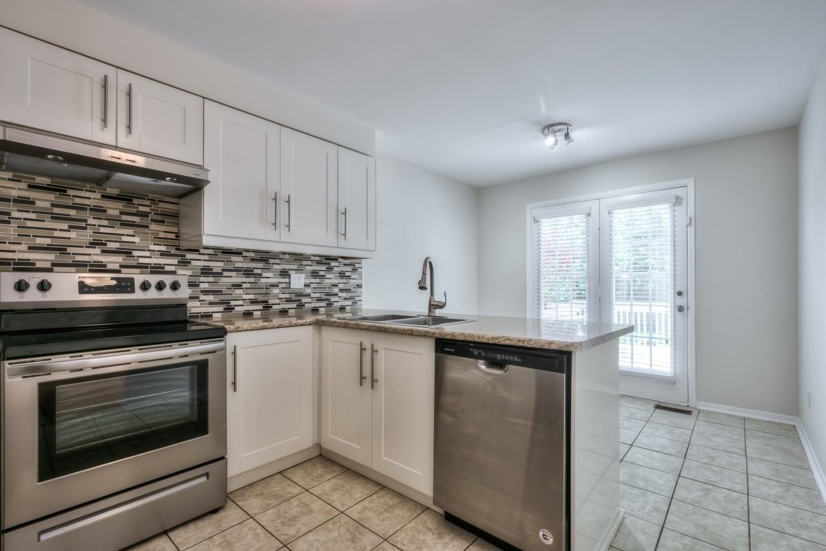 1627 Princelea Pl - Photo 2 of 50