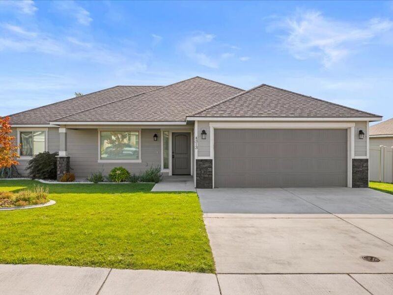 4313 Vermilion Ln - Photo 2 of 19