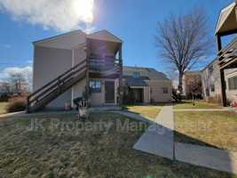 featured image of 401 50th St S #12