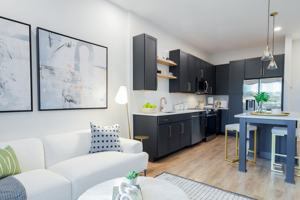 featured image of 4015 Craft St