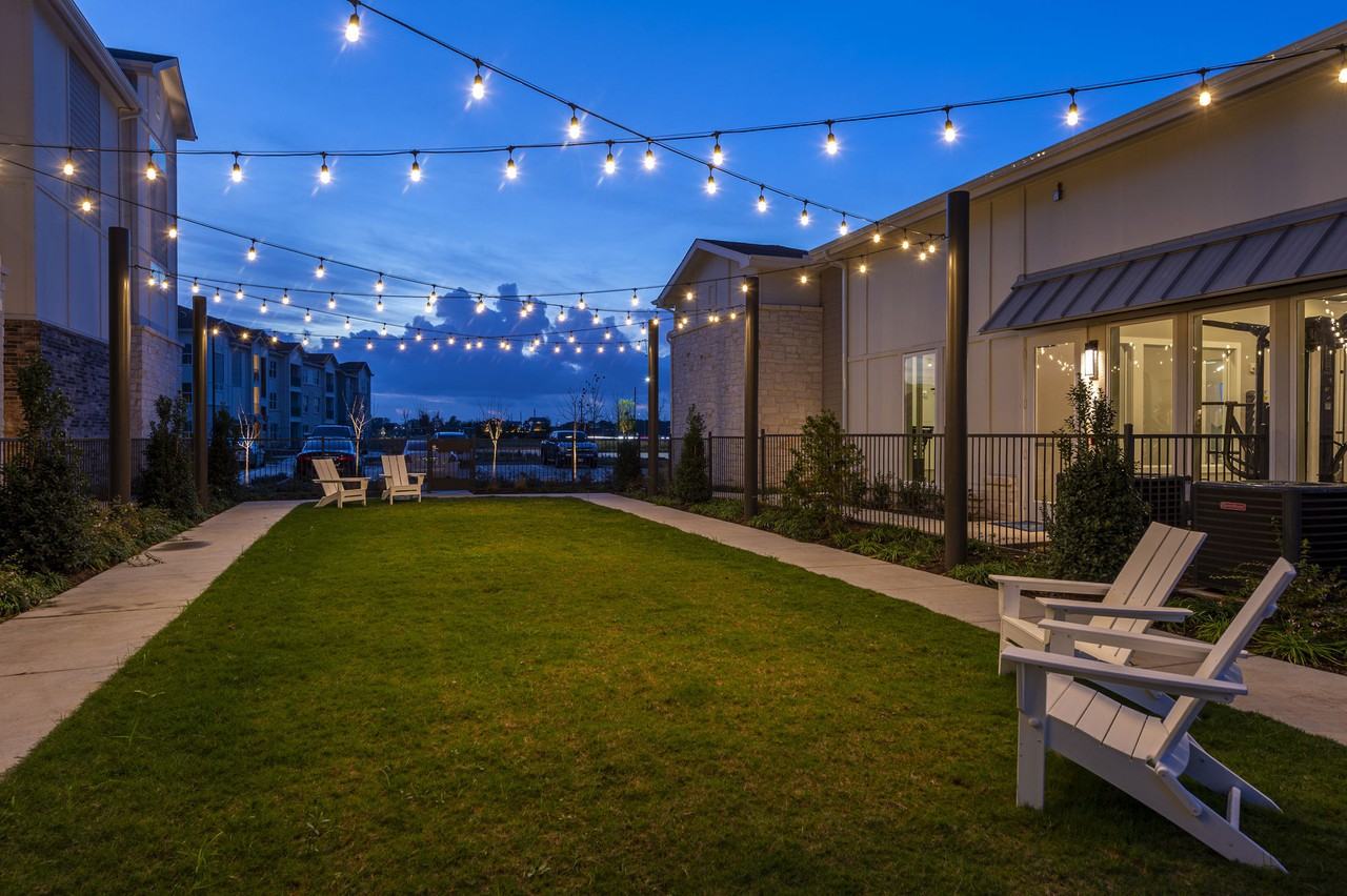 Ascend at Lakeview - Photo 3 of 50