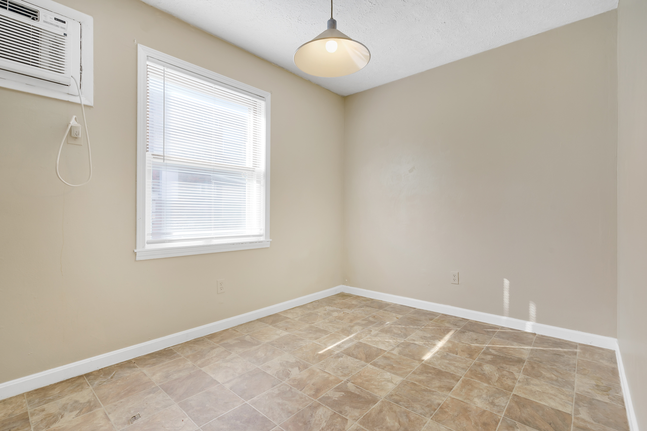 Stonebrook of Scottsburg - Photo 7 of 17